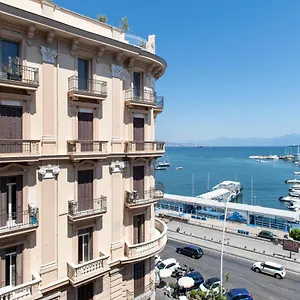 Lux Caracciolo Naples