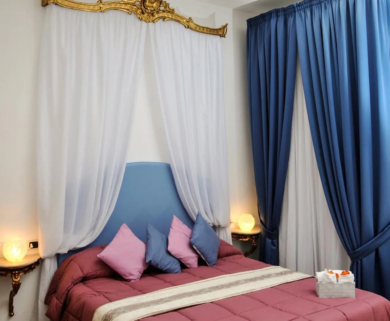 Di Palma Suite Naples